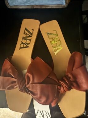 ZARA Brown Knotted Bow Slide Mules